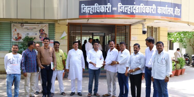 बंजारा समाजाकरीता सभागृहासाठी जागा उपलब्ध करून द्या- डॉ.योगेश क्षीरसागर