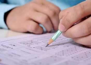 वनविभागाच्या परीक्षेत गोंधळ : कॉपी पुरवताना एकाला अटक