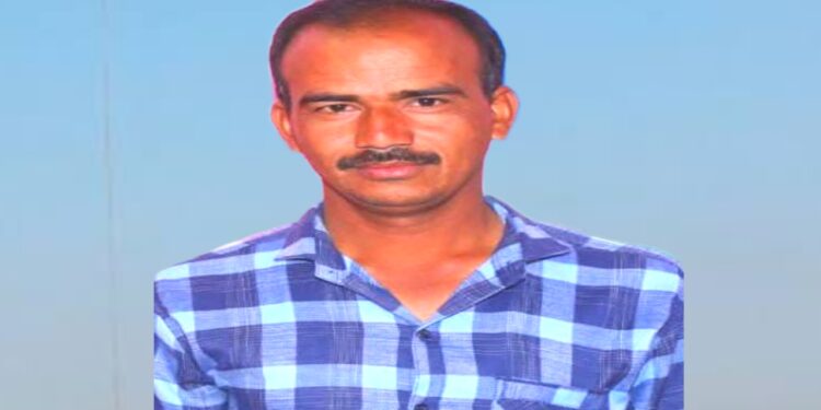 पंकजा मुंडेंच्या कार्यकर्त्याच्या छळाला कंटाळून एकाने जीवन संपवले